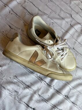 Veja Sneakers EU 41 US 10 Minimalist White Lace Up Unisex Womens Neutral Casual